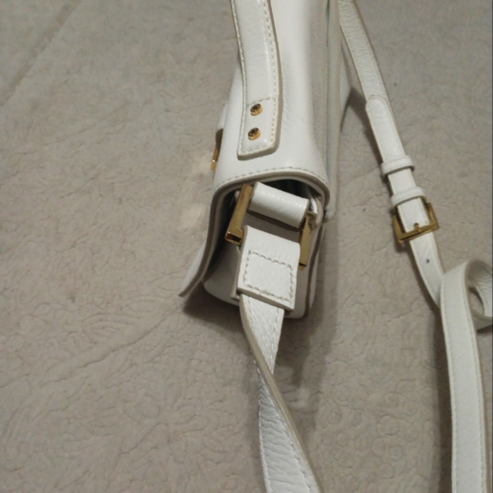 India Hicks White Leather Shoulder Bag with Gold Plate - Picture 5 of 7
